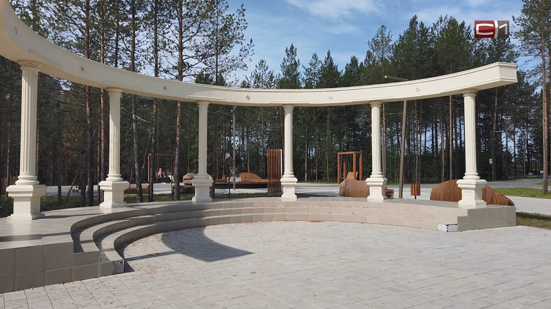 Ротонду в сургутском парке «Кедровый лог» отремонтируют по гарантии