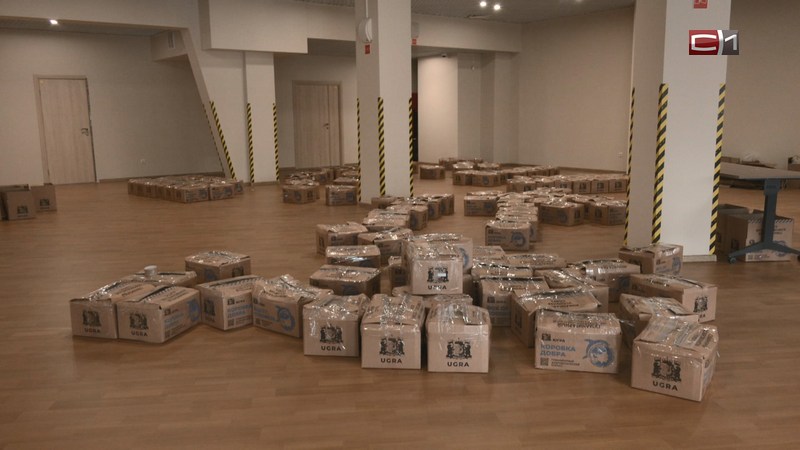 Более 120 «коробок добра» отправятся к югорчанам, участвующим в СВО