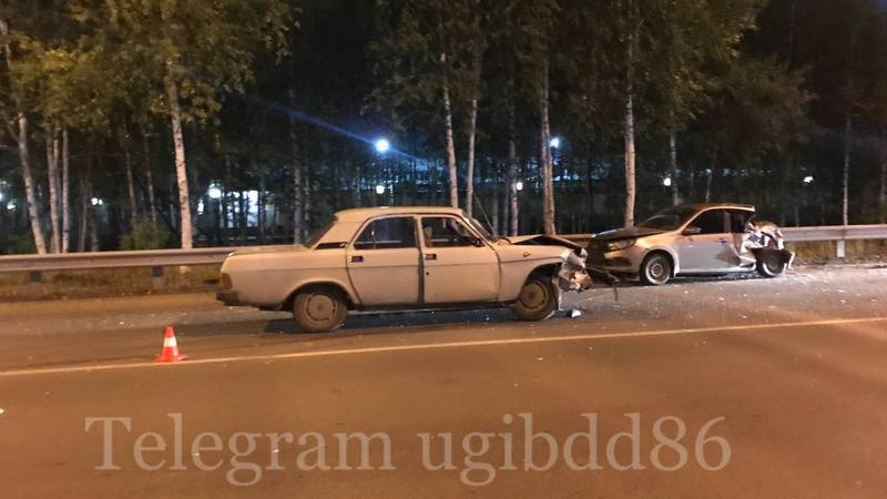 ДТП с тремя пострадавшими спровоцировал пьяный водитель в Сургуте