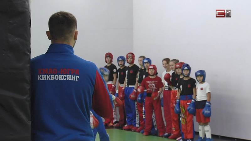 Тренеры Сургута вложились в обустройство спортзала для смешанных единоборств