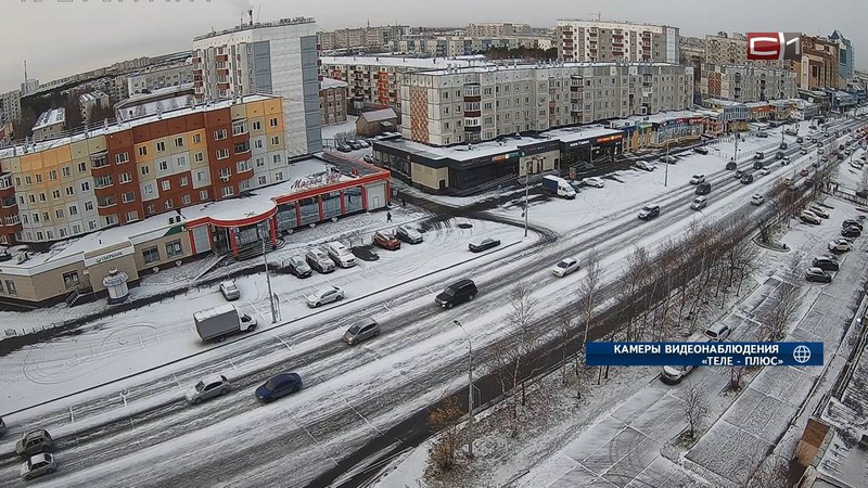Из-за погодных условий в Сургуте с утра скапливались пробки на дорогах