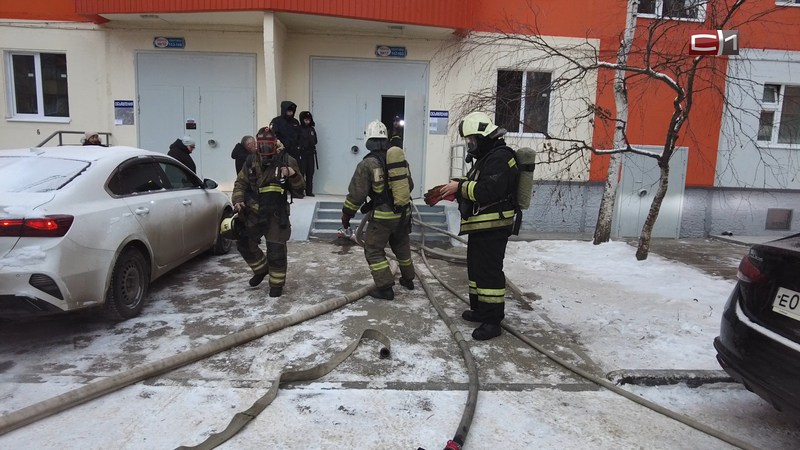 Пожар в многоэтажке Сургута: вероятная причина ЧП — замыкание электропроводки