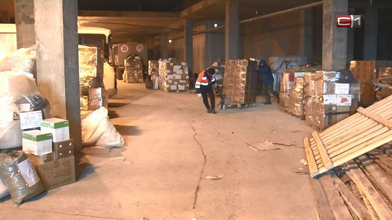 Посылки для солдат и коробки добра: из Сургута в зону СВО отправили тысячу коробок