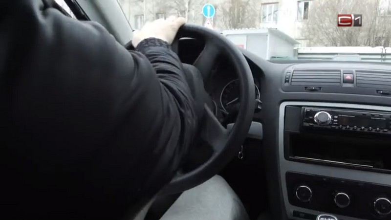 Срок действия водительских удостоверений в России продлен на три года