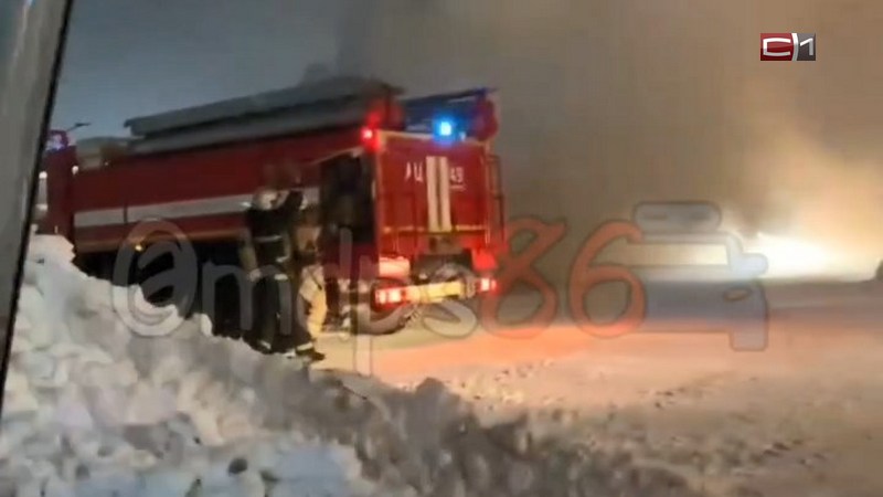 Пожар в сургутском кафе на Индустриальной тушили 2 десятка человек