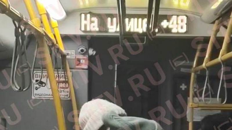 Пассажиры автобуса в Сургуте стали свидетелями «погодной аномалии». ВИДЕО