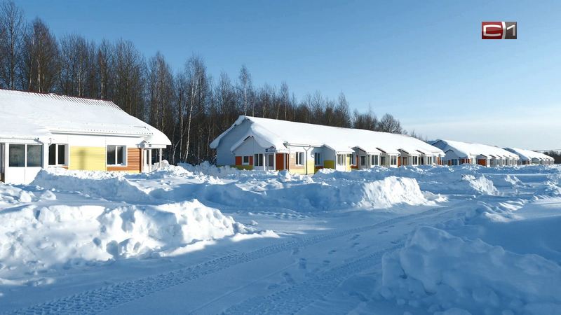 Наталья Комарова осмотрела с жильцами новые дома на Высоком Мысу