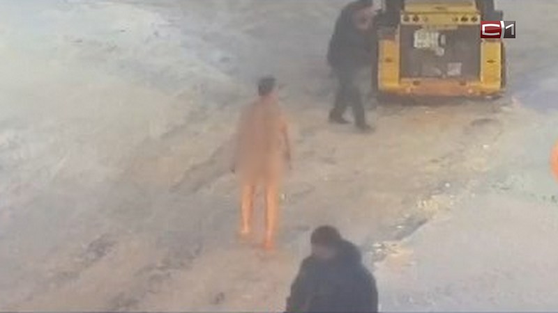 Нагой мужчина с ножом в глазу перепугал жителей Нижневартовска
