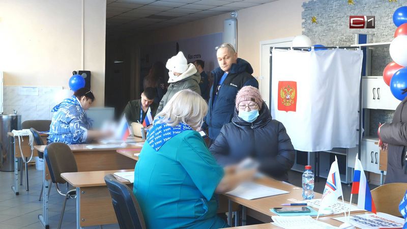 Устали, но шутили: подсчет голосов в Сургутском районе завершили к 5 утра