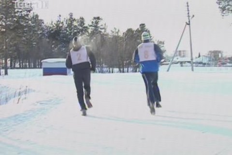 Сургутских бегунов не испугал мороз