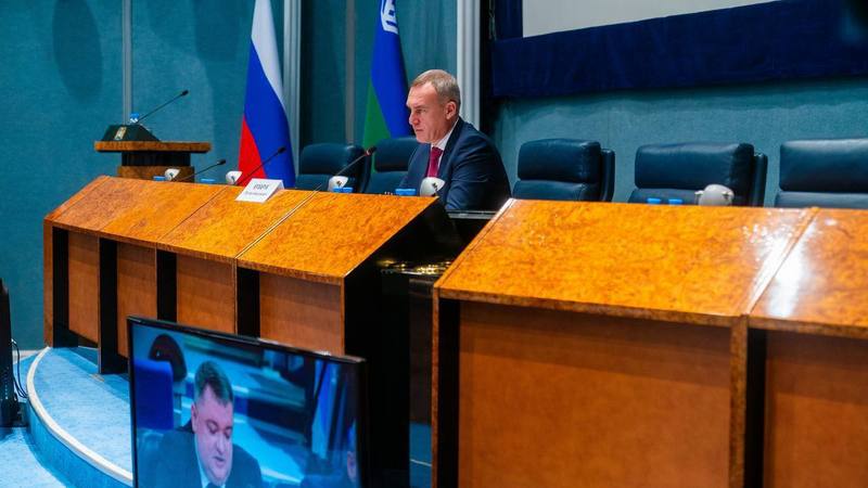 Врио губернатора Руслан Кухарук провел первое заседание правительства Югры