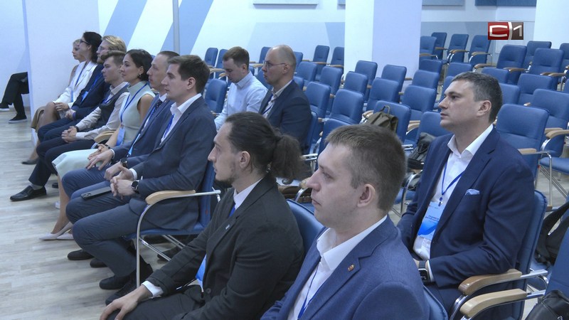 Будущим управленцам УрФО презентовали опыт Югры в работе с НКО