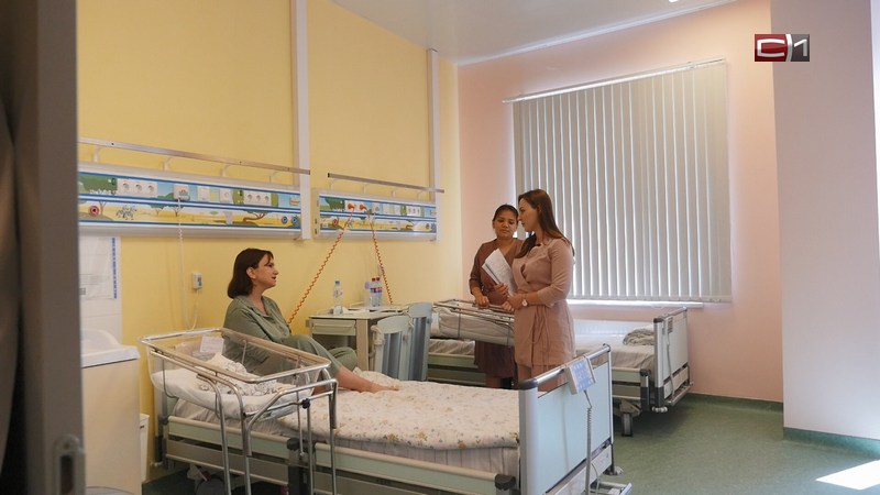 Сургутский врач, спасшая маму и малыша в самолете, рассказала о том дне