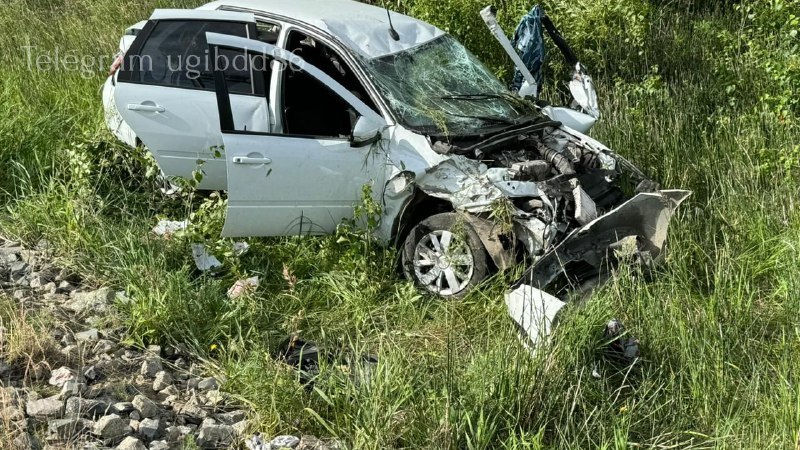 ДТП в Нефтеюганском районе: водитель не выбрал безопасный боковой интервал