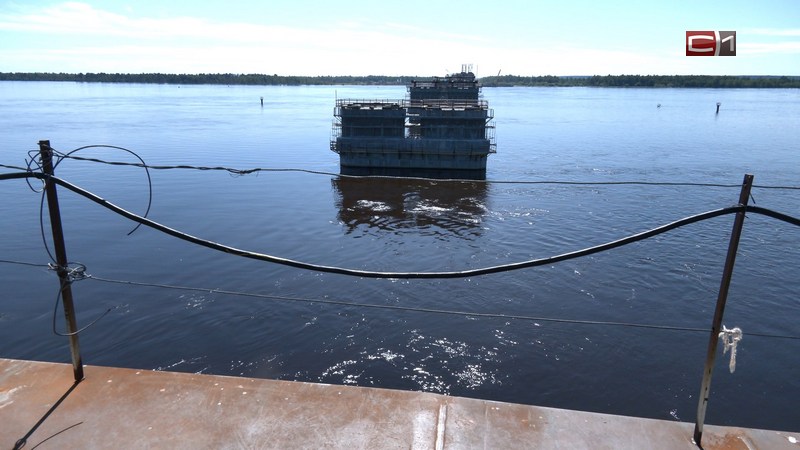 Чтобы ускорить возведение второго моста через Обь, в Сургуте открыли спецпричал