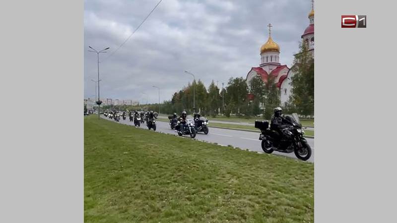 Под аккомпанемент рева моторов завершился мотосезон в Сургуте