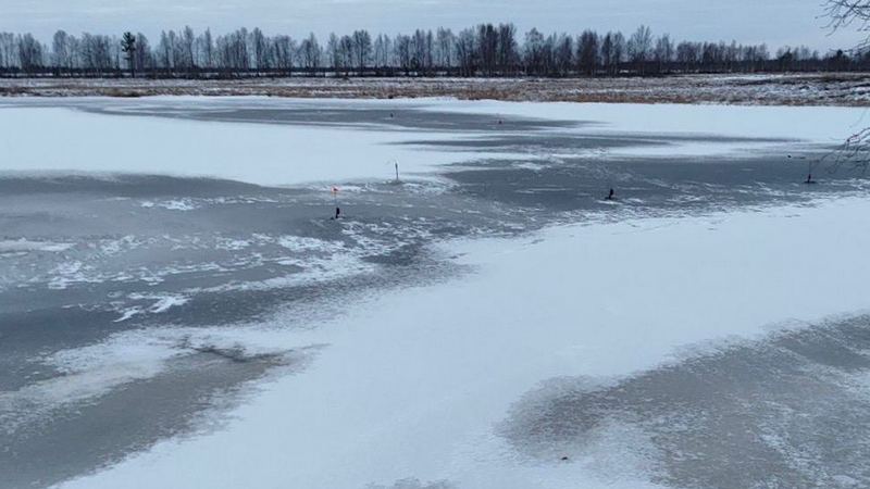 Первая жертва тонкого льда: в Сургутском районе на реке погиб рыбак