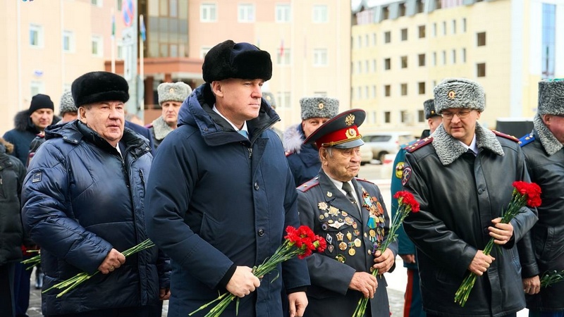 В Югре почтили память погибших на службе сотрудников полиции