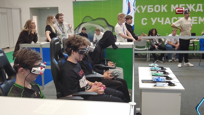 Учитель или ИИ: готово ли сегодня образование Югры к цифровизации