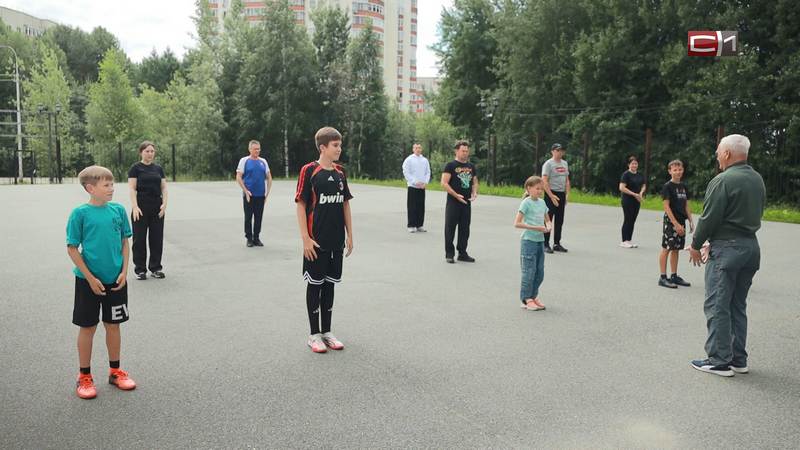 Жители Сургута пробуют ушу на «ФИЗКУЛЬТ ФЕСТЕ»