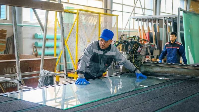 В Сургуте начнут производить закаленное стекло и стеклопакеты