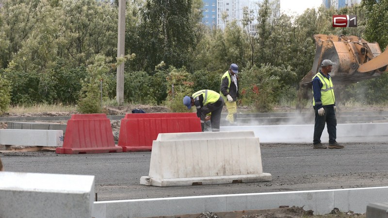 На Аэрофлотской развязке в Сургуте начали ремонт мостовых «швов»