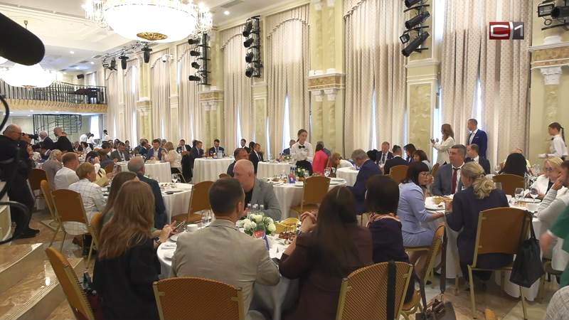 Губернатор Тюменской области провел бизнес-встречу с участниками СУПа