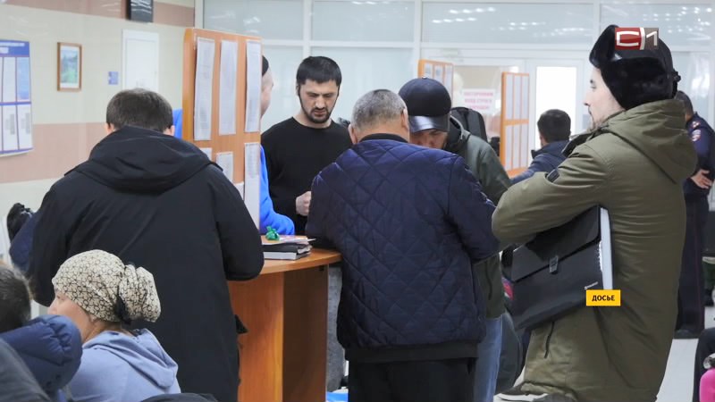 Более 300 нелегалов выдворили из России югорские полицейские с начала года