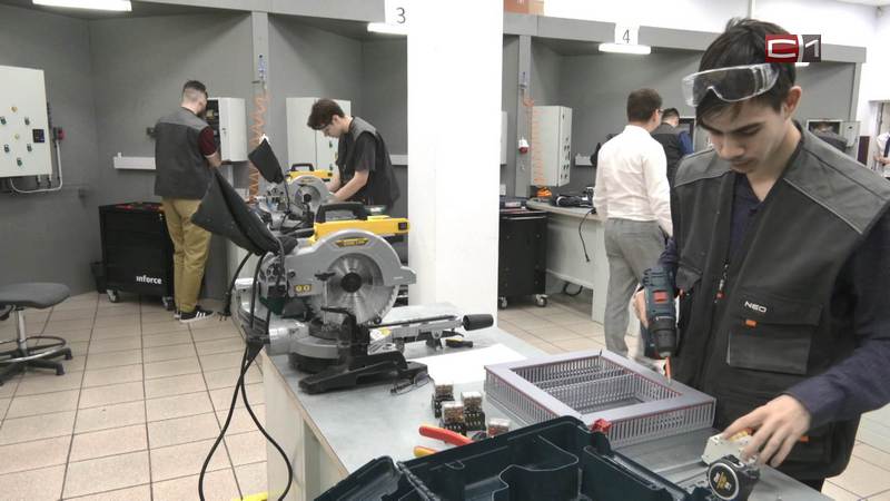 В Сургутском политехническом колледже не хватает мест для всех желающих учиться