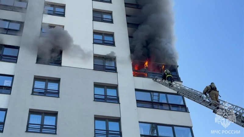 Названа предварительная причина пожара в элитном ЖК Сургута