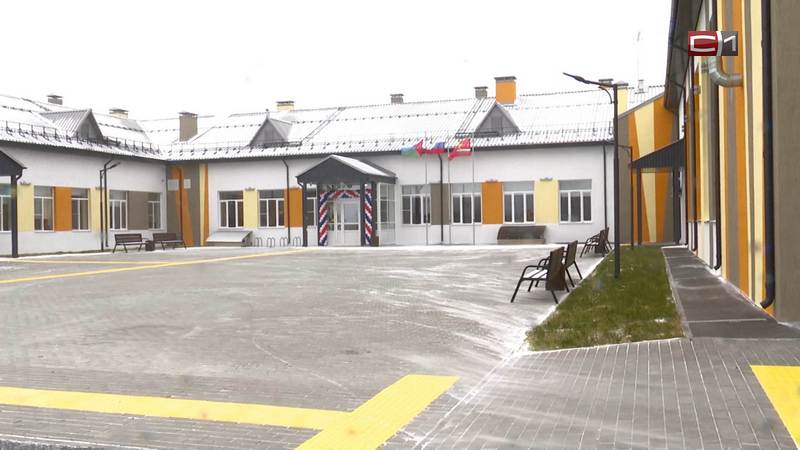 В деревне Большой Краснояр Тюменской области торжественно открыли новую школу 