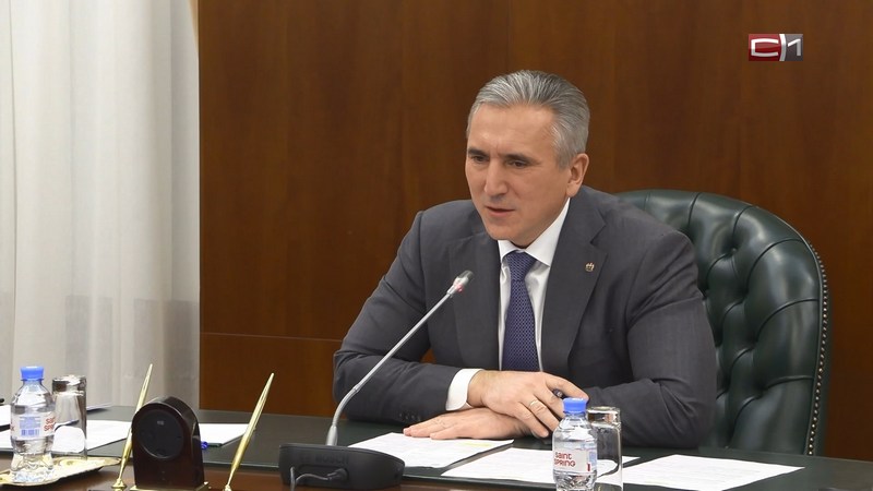 Губернатор Тюменской области провел прием и ответил на вопросы жителей