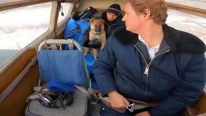 Собака в невесомости: зоозащитники ополчились на пилота из Сургута. ВИДЕО