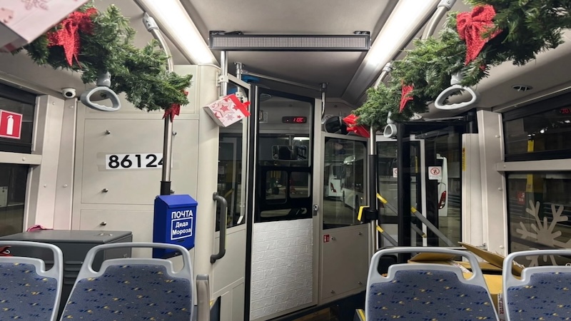 Пассажиры автобусов в Нижневартовске смогут отправить письмо Деду Морозу