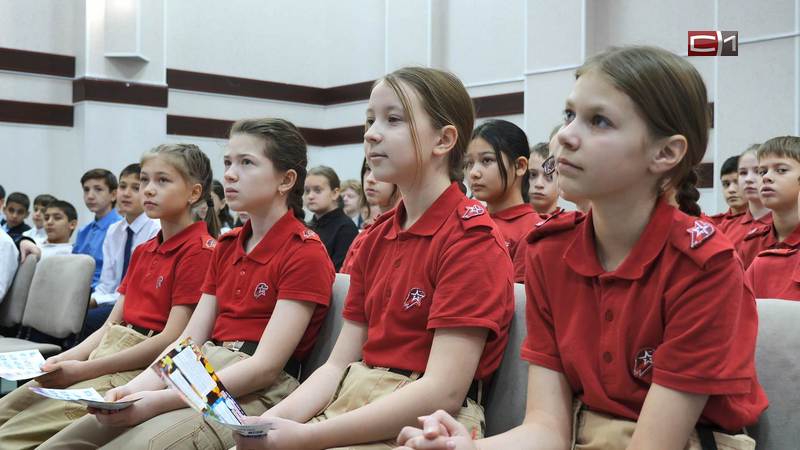 Специалисты ГО и ЧС провели урок безопасности для школьников Сургутского района 