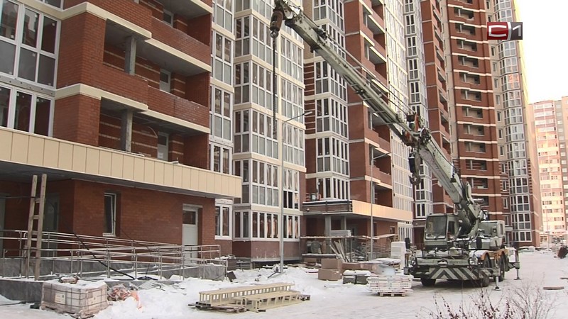 Готов на 88%: проблемный дом в Сургуте планируют достроить до конца года