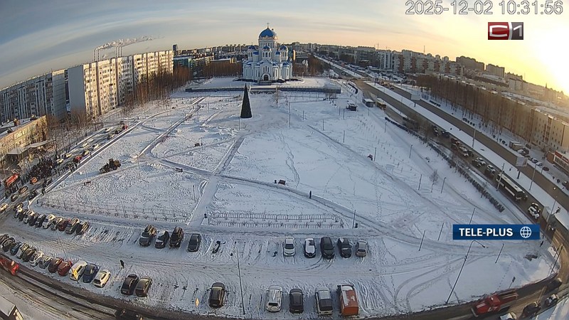 Названа предварительная причина пожара в школе Сургута