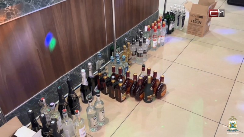 Из кафе в Югре изъяли 112 литров алкоголя, закупленного нелегально