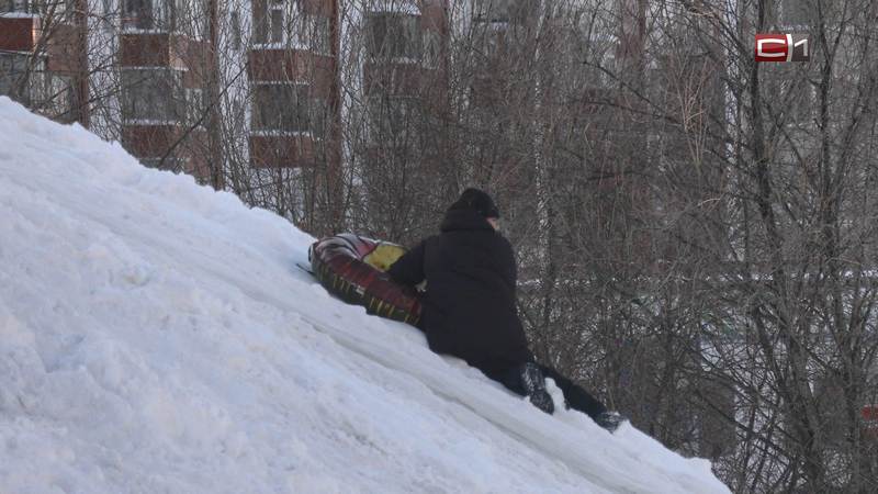 Опасные стихийные горки на дорогах Югры привлекли внимание ГАИ