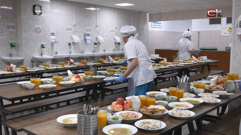 В школах Сургута увеличат финансирование бесплатного питания и введут новое меню