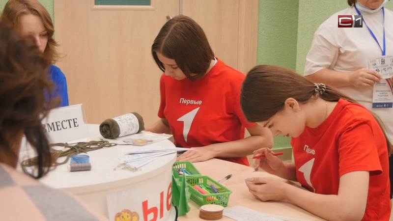 Представители администрации Сургутского района посетили новую белоярскую школу