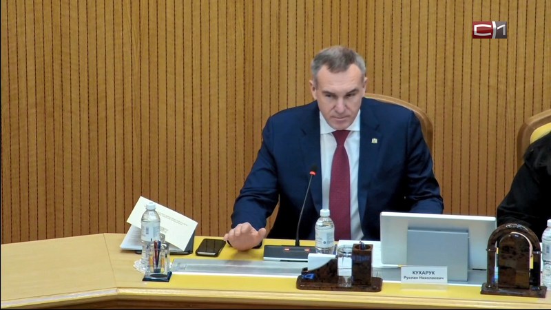 Руслан Кухарук рассказал югорчанам о региональных проектах и конкурсах 