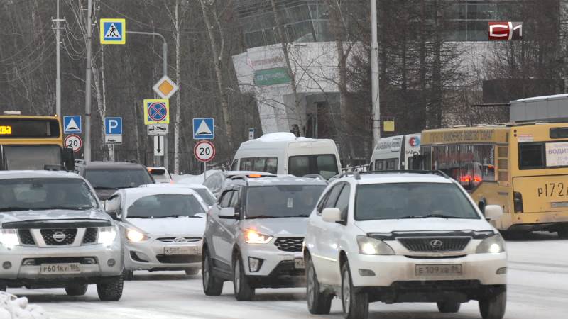 Крупный сервис такси выплатит жительнице Югры компенсацию за травмы в ДТП