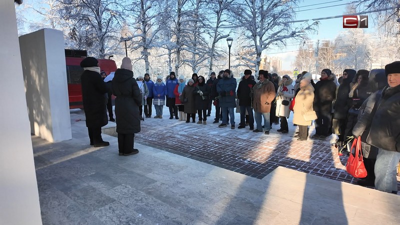 В Сургуте отметили 106 день рождения местного отделения ВЛКСМ