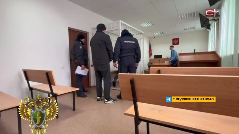 Размахивали кулаками и требовали деньги: двоих югорчан задержали за хулиганство