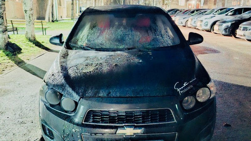 Подросток из Югры по указке мошенников поджег четыре машины