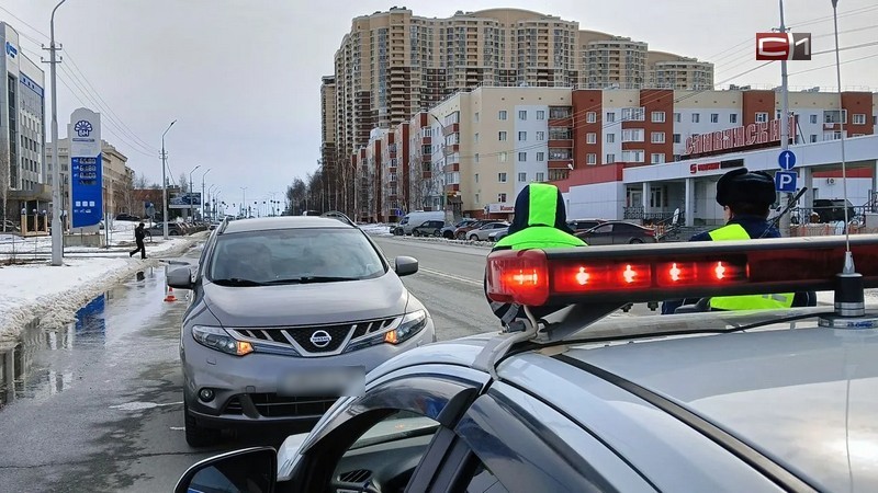 Двух пожилых женщин сбили в Сургуте на пешеходном переходе