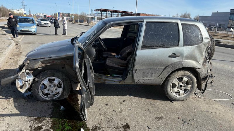 Водитель «Нивы» устроил ДТП с тремя пострадавшими в Югре
