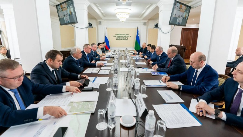 Власти Югры и «Газпром» договорились о развитии системы газоснабжения региона