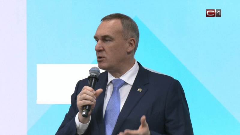 Руслан Кухарук наградил лучших югорских бизнесменов 